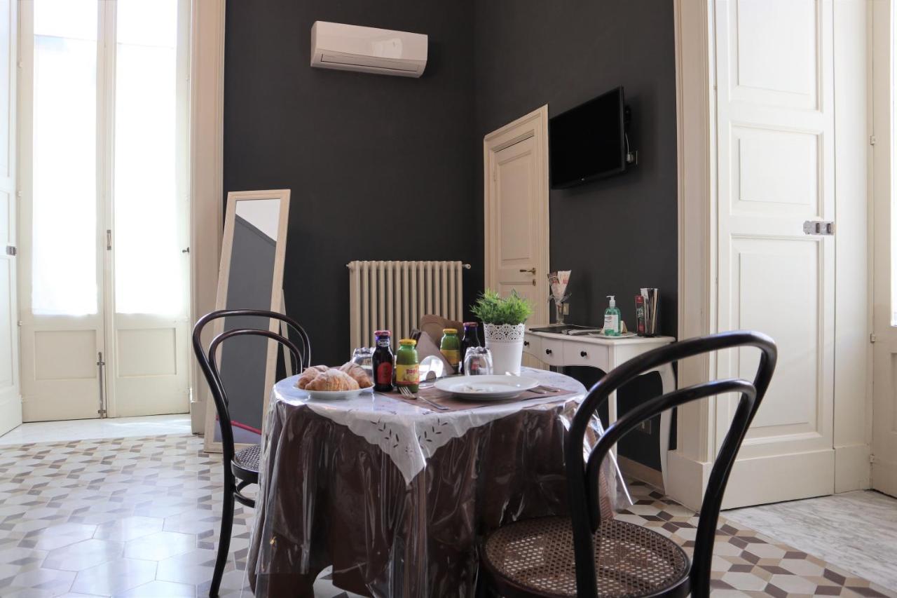 Chez Moi Charme B&B Lecce Kültér fotó